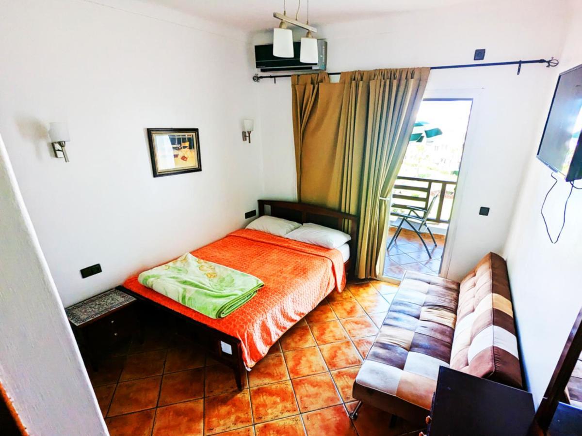 Mirador Golf Appart-Hotel Cabo Negro Exterior photo