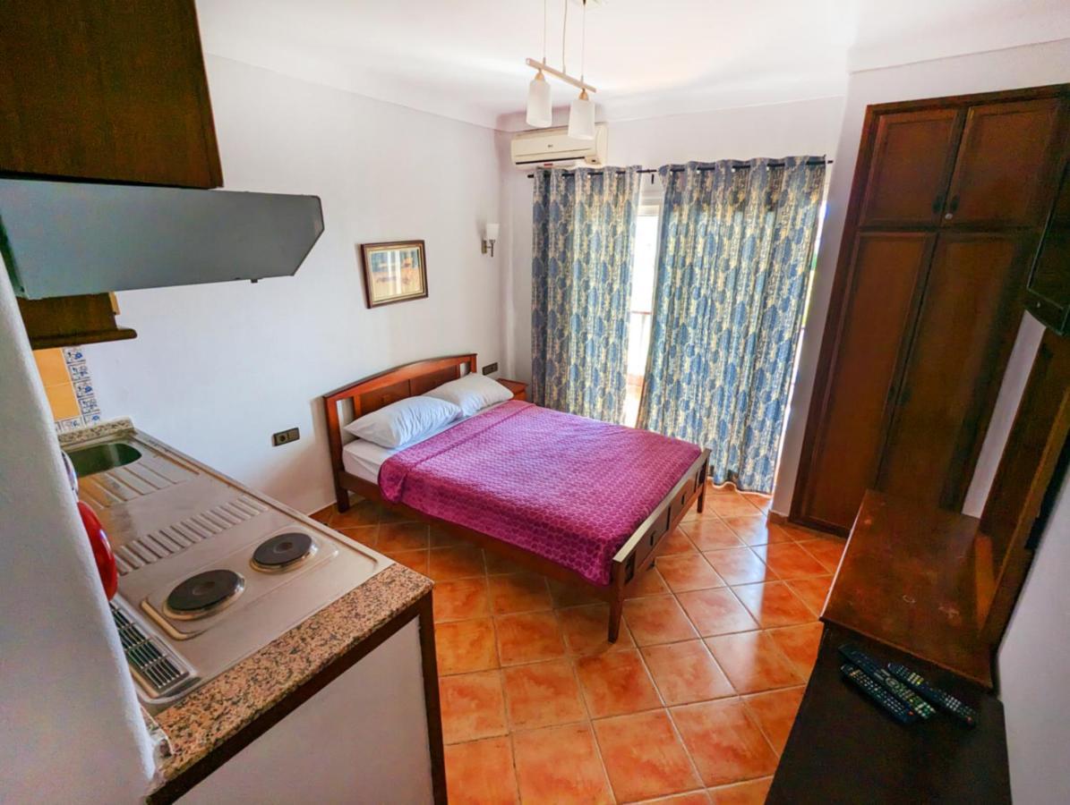 Mirador Golf Appart-Hotel Cabo Negro Exterior photo