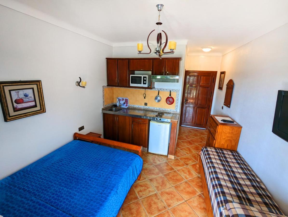 Mirador Golf Appart-Hotel Cabo Negro Exterior photo